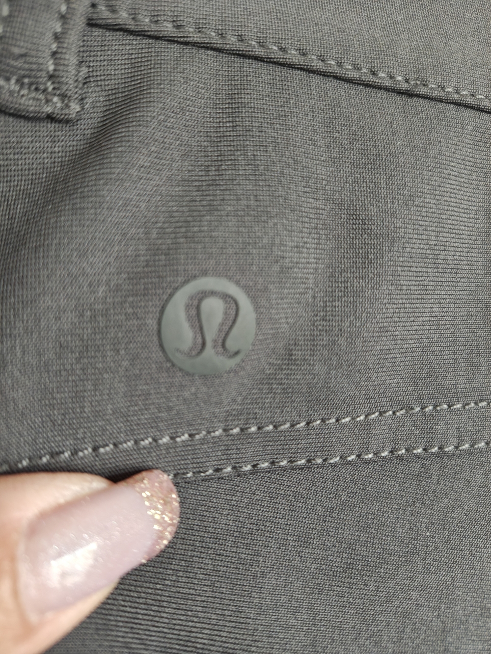 lululemon athletica Grey 🩶 Straight-Leg Pants Size 2 - Picture 7 of 12